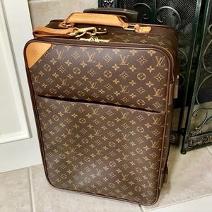 Authentic Louis Vuitton Monogram Pagase 55 Roller